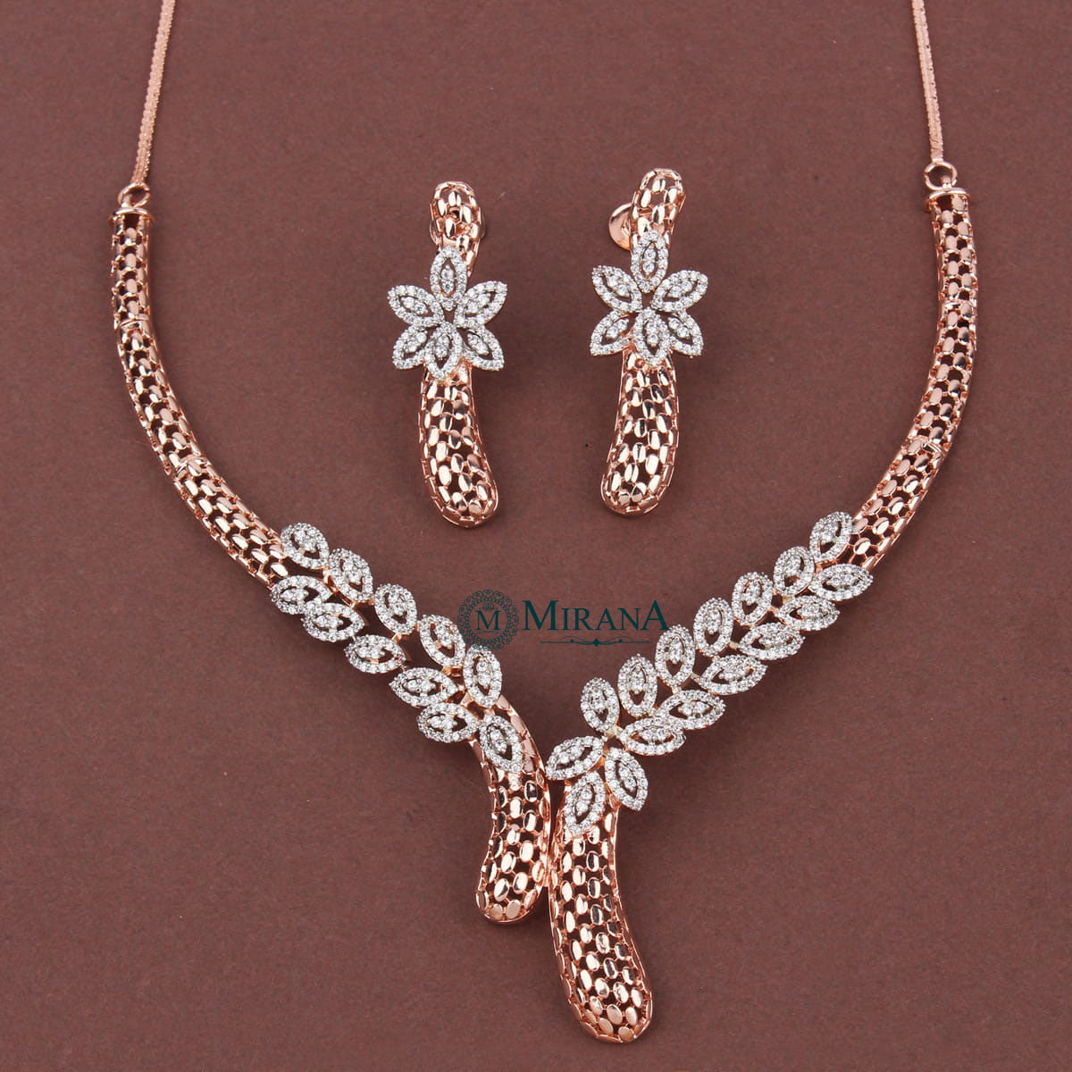 MJNK21N169-1-Maria-Designer-Petal-Necklace-Set-Rose-Gold-Look-6.jpg