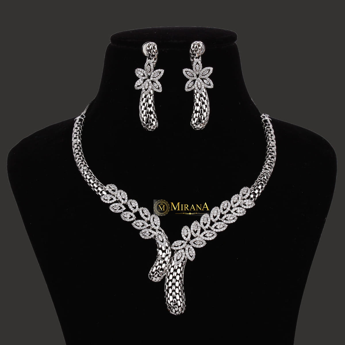 Maria Designer Petal Necklace Set