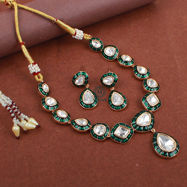 Saloni Emerald Green Polki Necklace Set