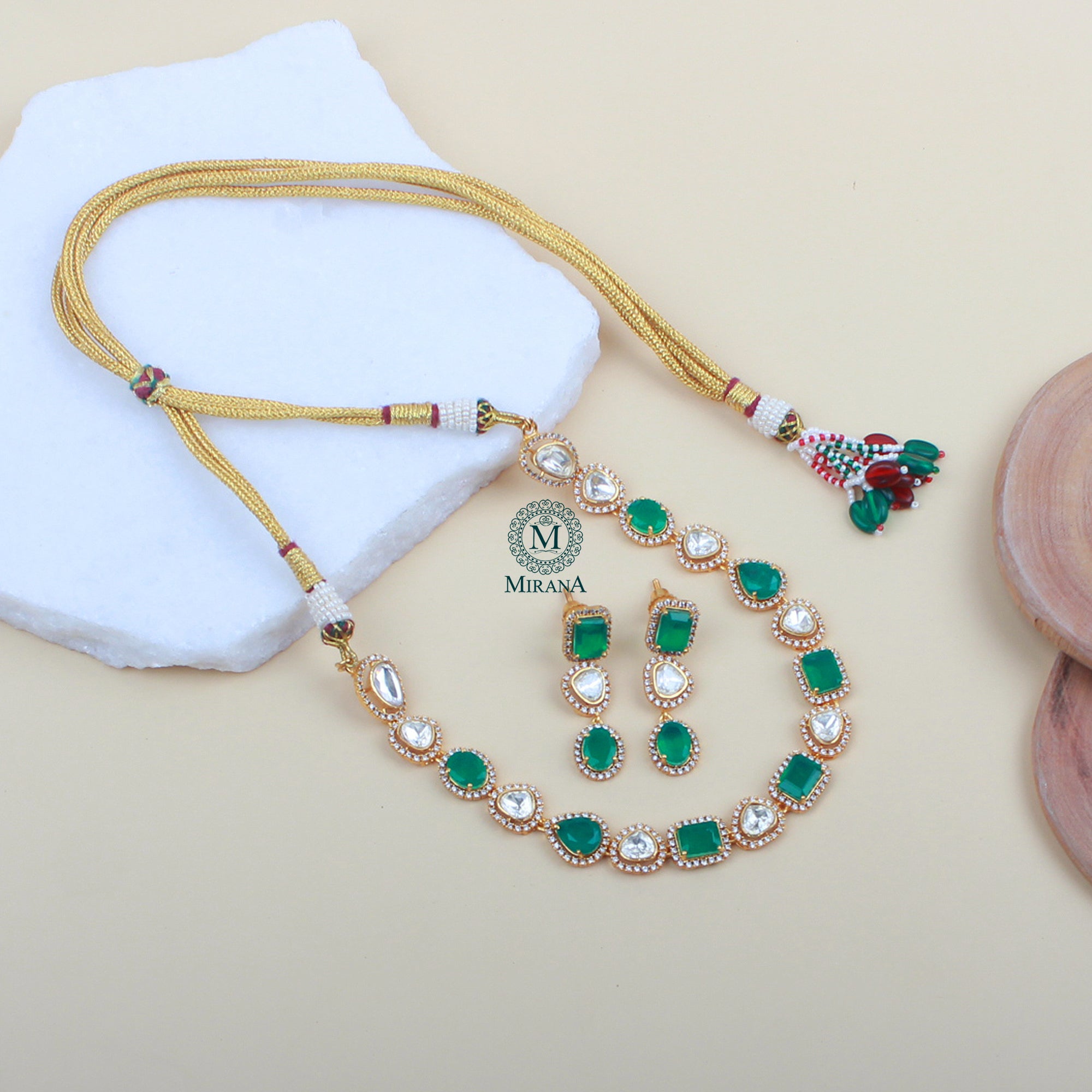 Worisha Emerald Green Moissanite Necklace Set