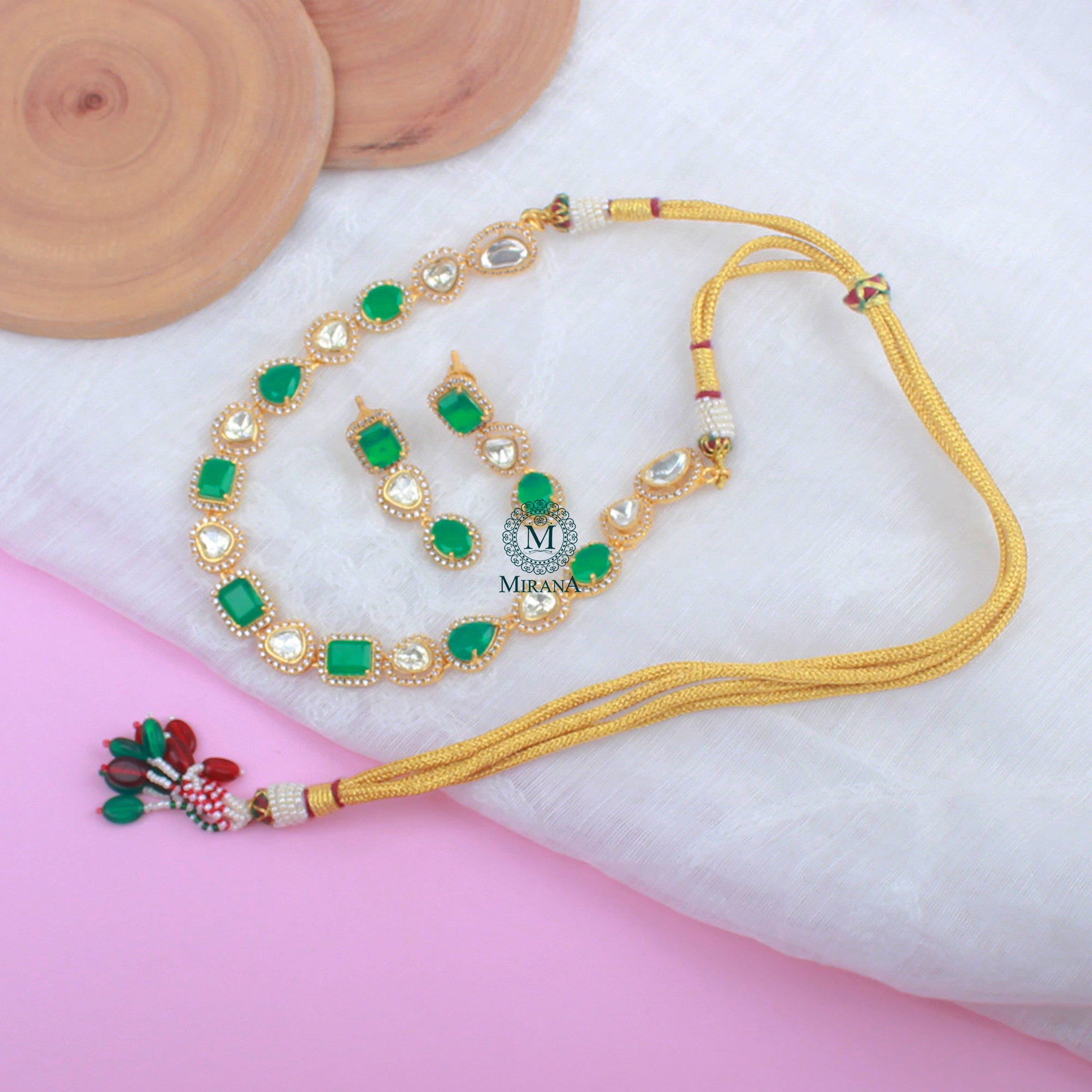 Worisha Emerald Green Moissanite Necklace Set