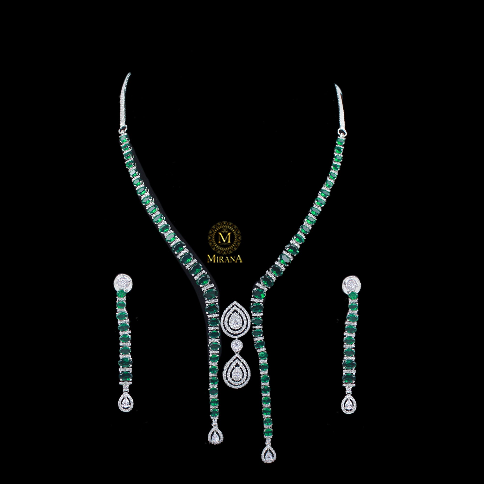 Della Emerald Green Designer Necklace Set