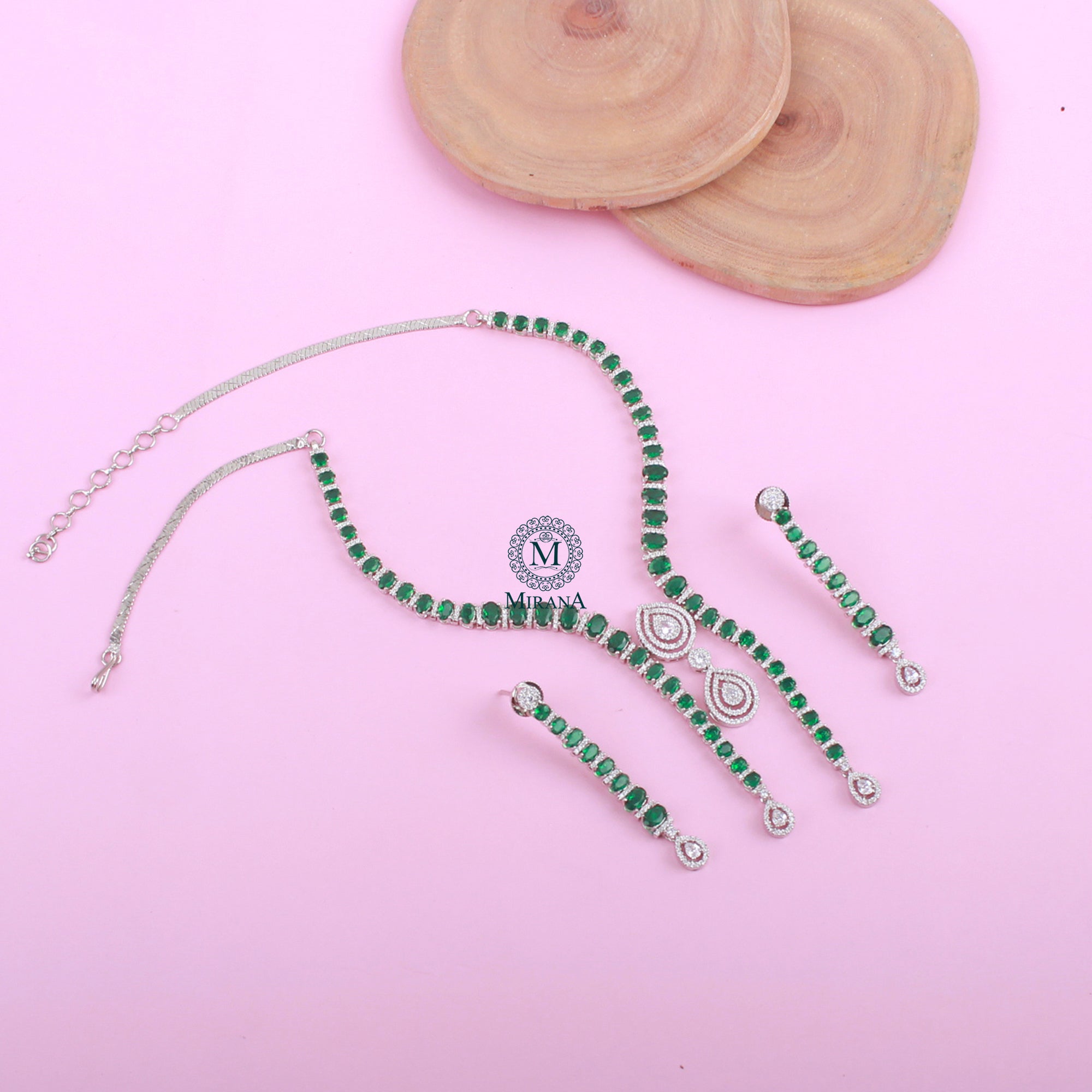 Della Emerald Green Designer Necklace Set