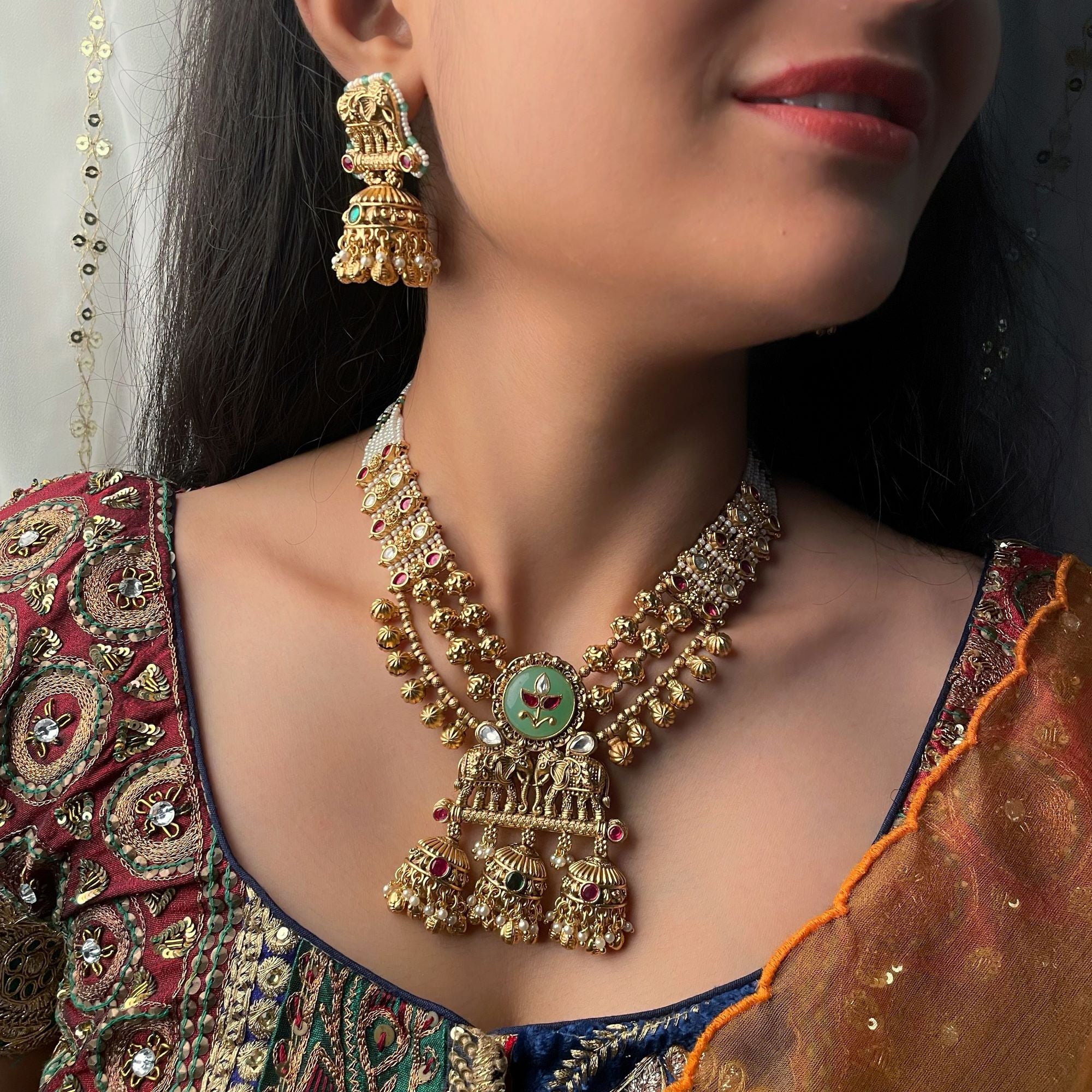 Gaj Antique Designer Necklace Set