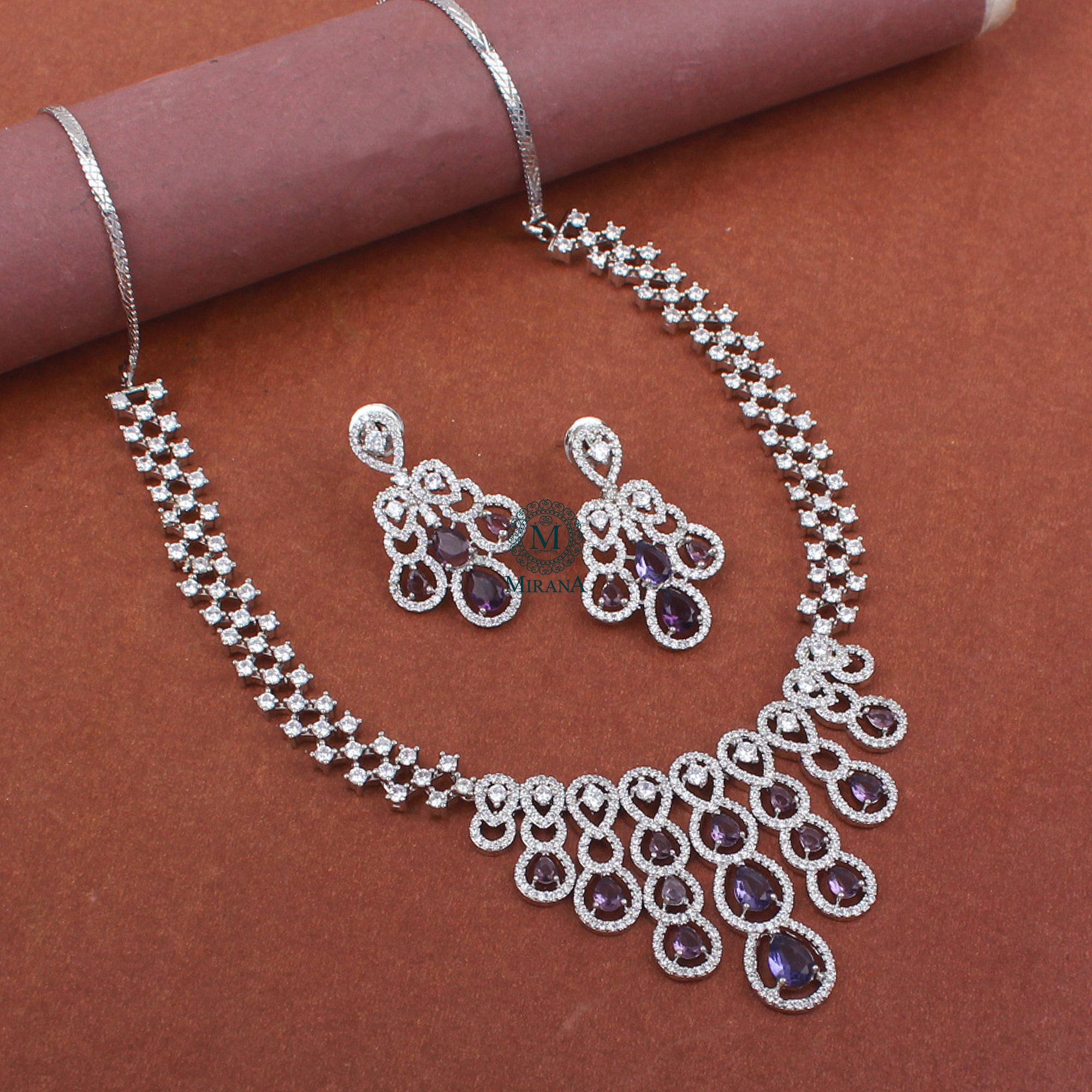 Daisy Lavender Designer Necklace Set