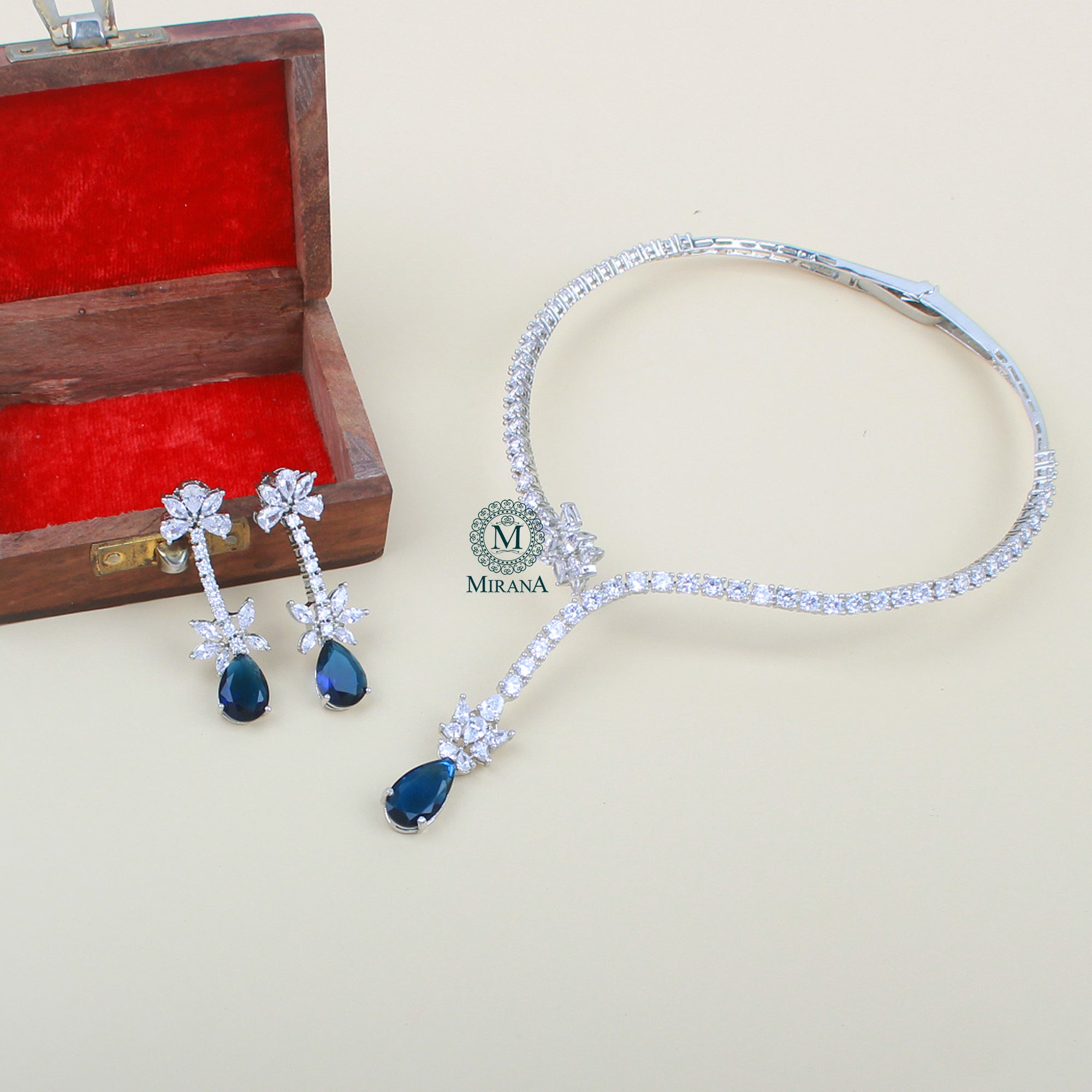 Zuri Designer Necklace Set