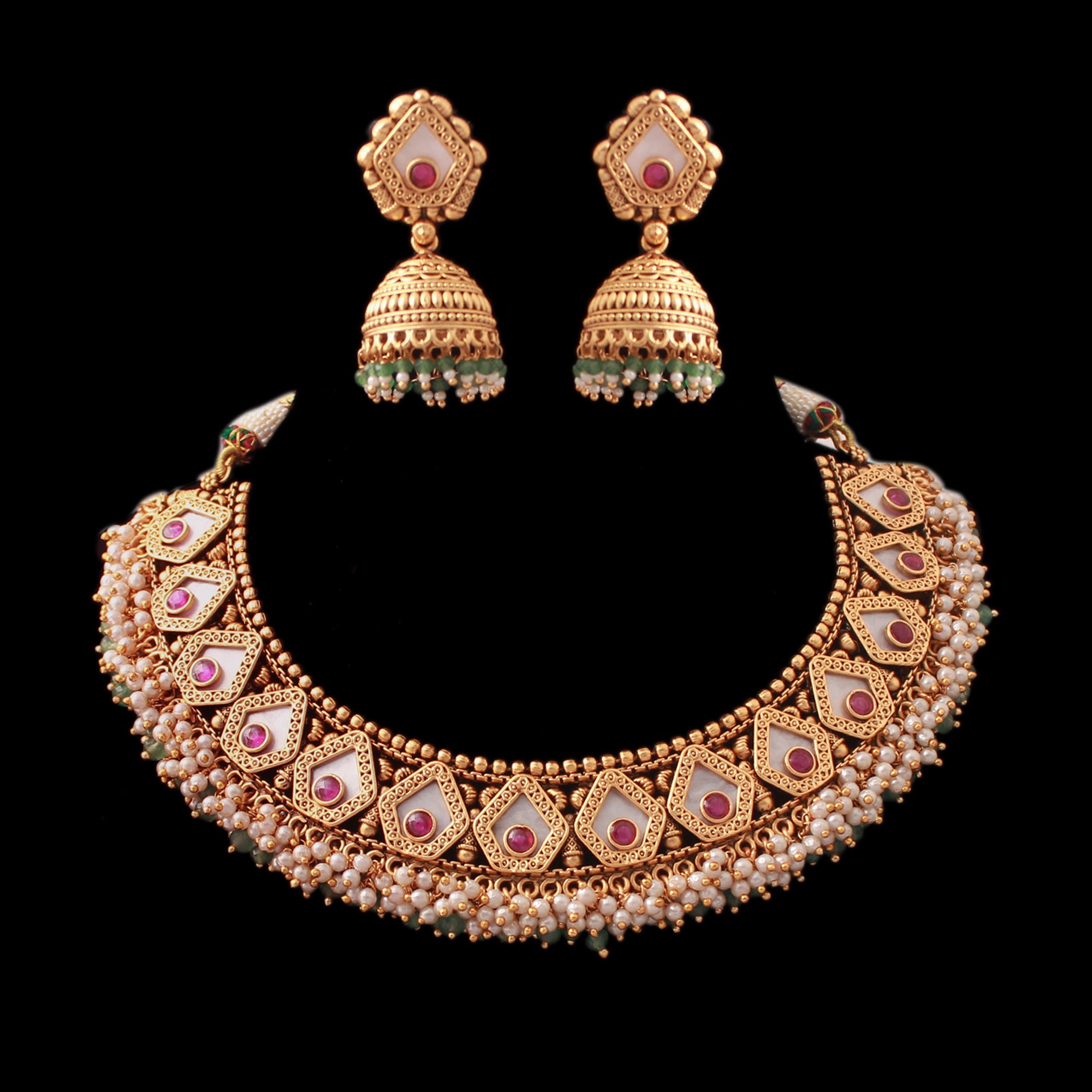 Samiksha MOP Antique Designer Neckalce Set