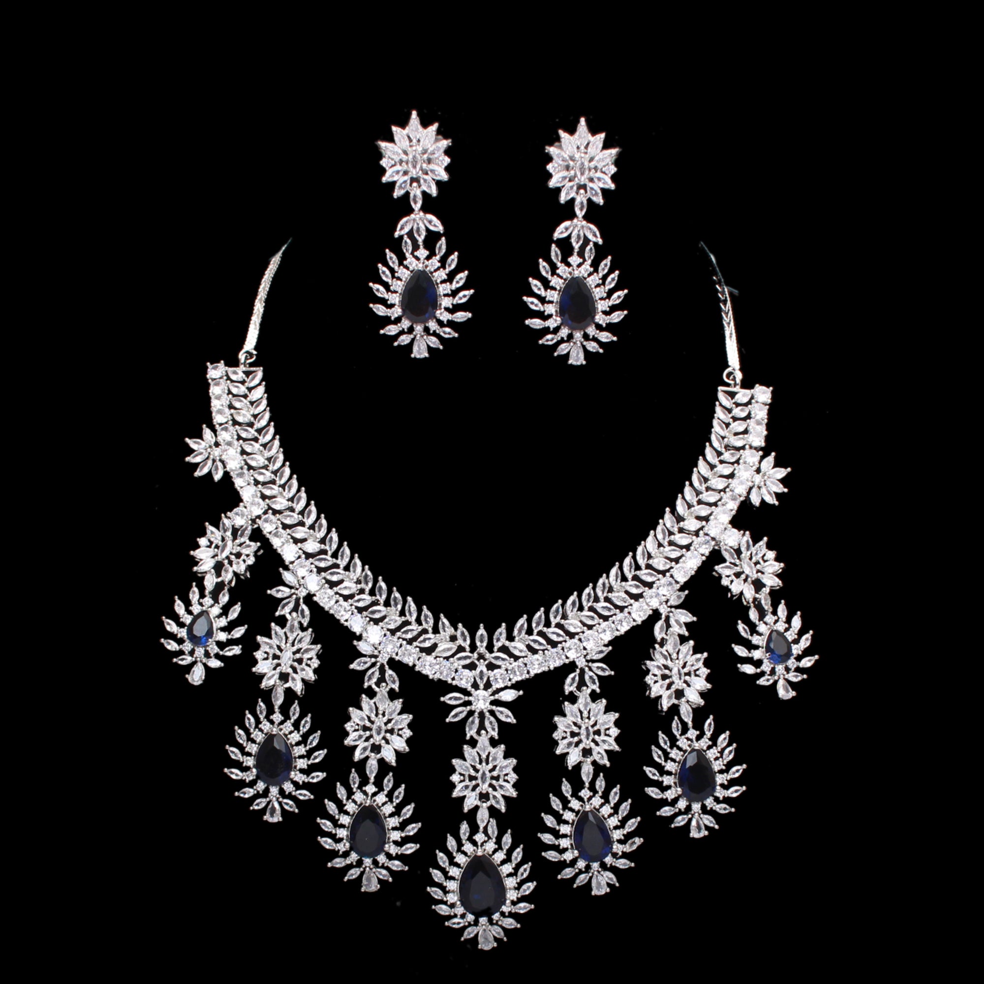 Clovia Sapphire Blue Necklace Set