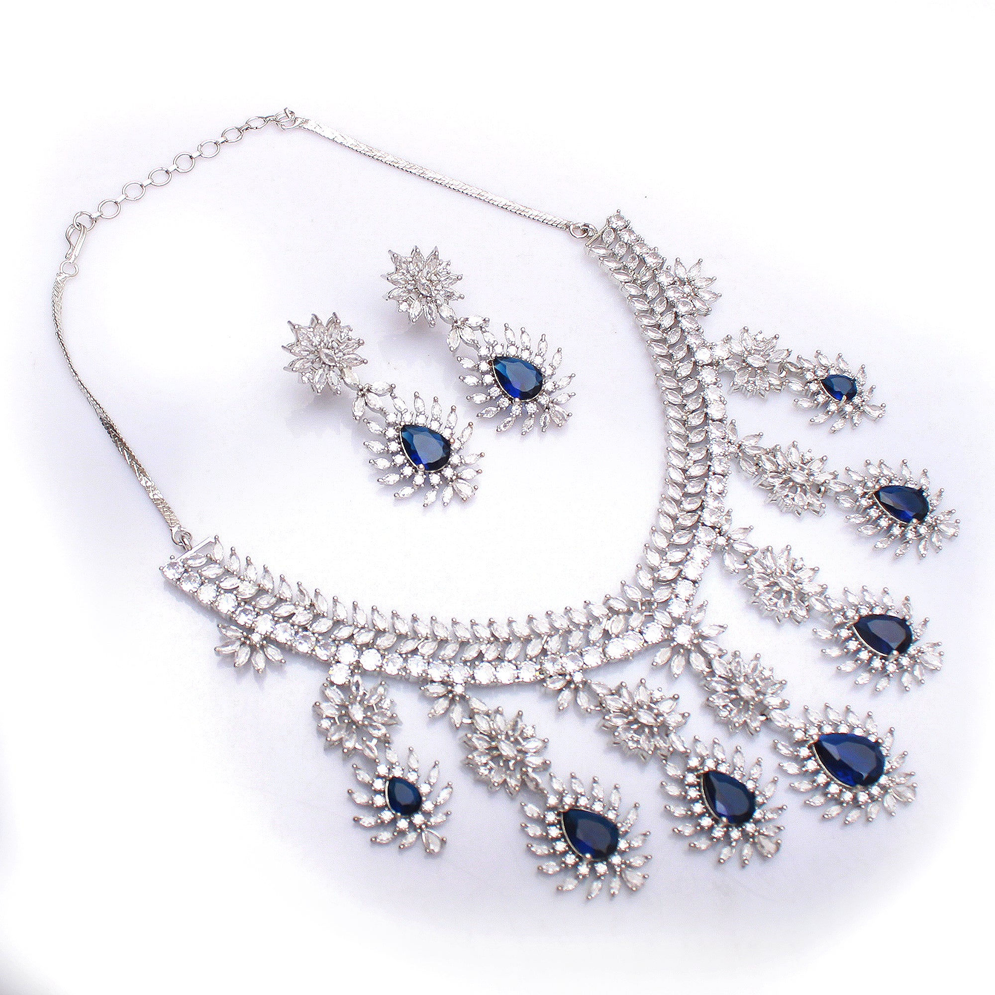 Clovia Sapphire Blue Necklace Set