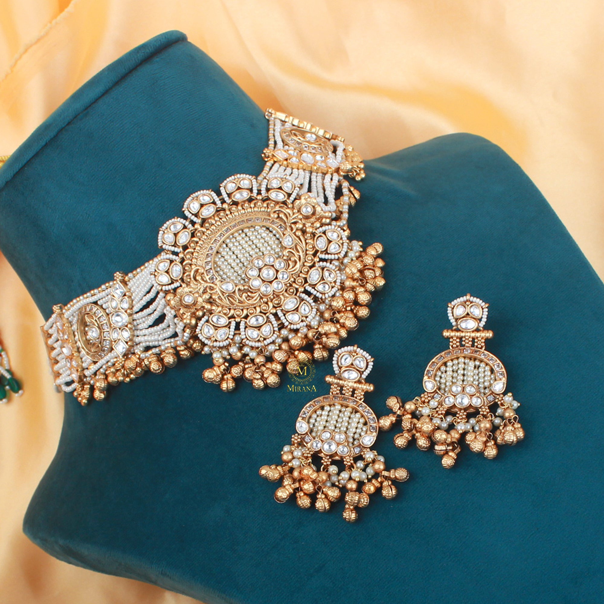 Mrinali Ruby Antique Necklace Set