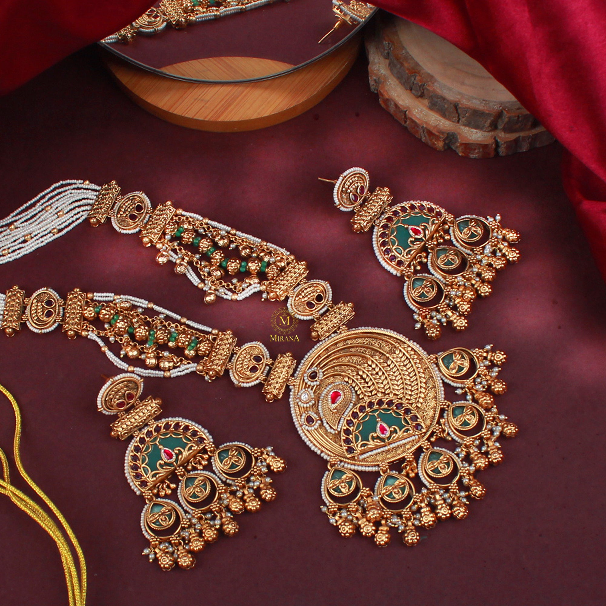 Sarita Antique Long Necklace Set