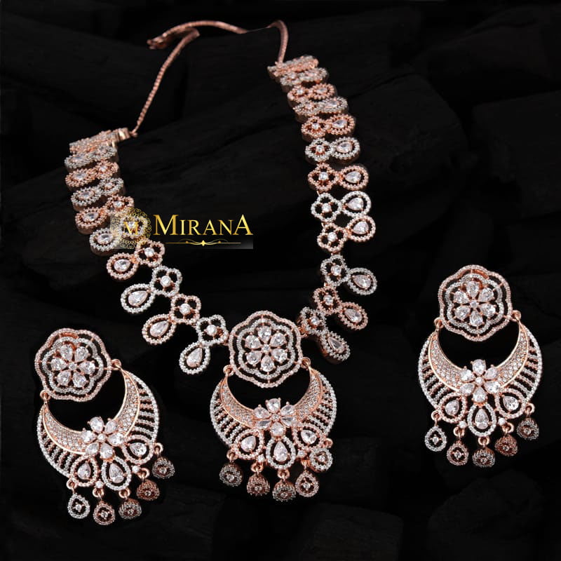 Hera Pretty Designer Necklace Set