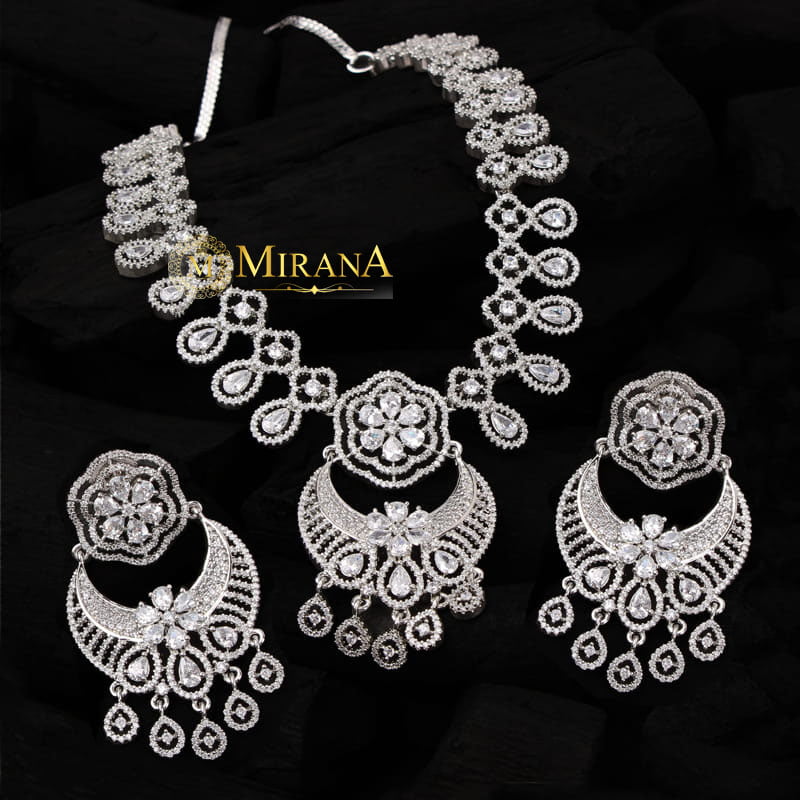 Hera Pretty Designer Necklace Set