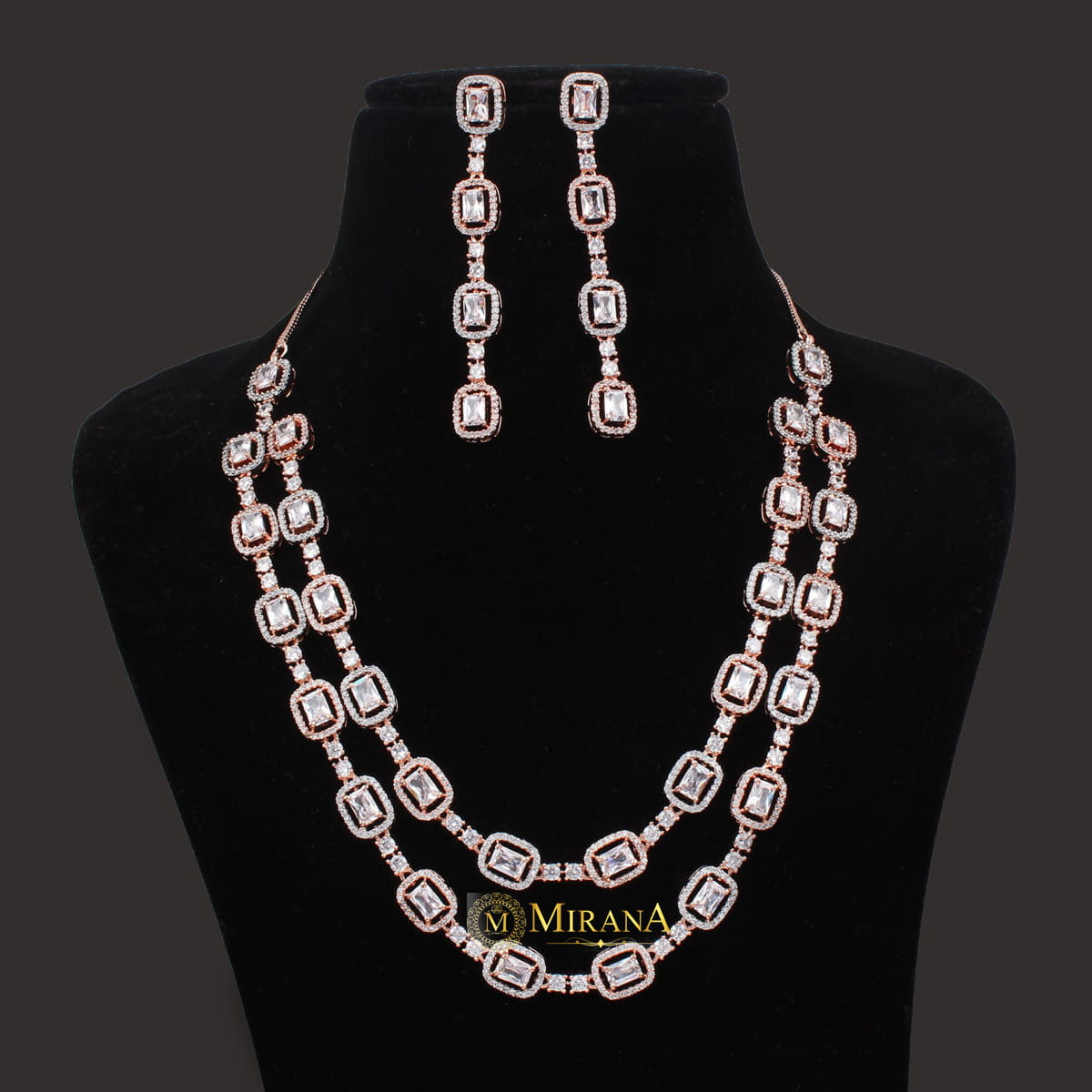 Anna Double Layered Necklace Set