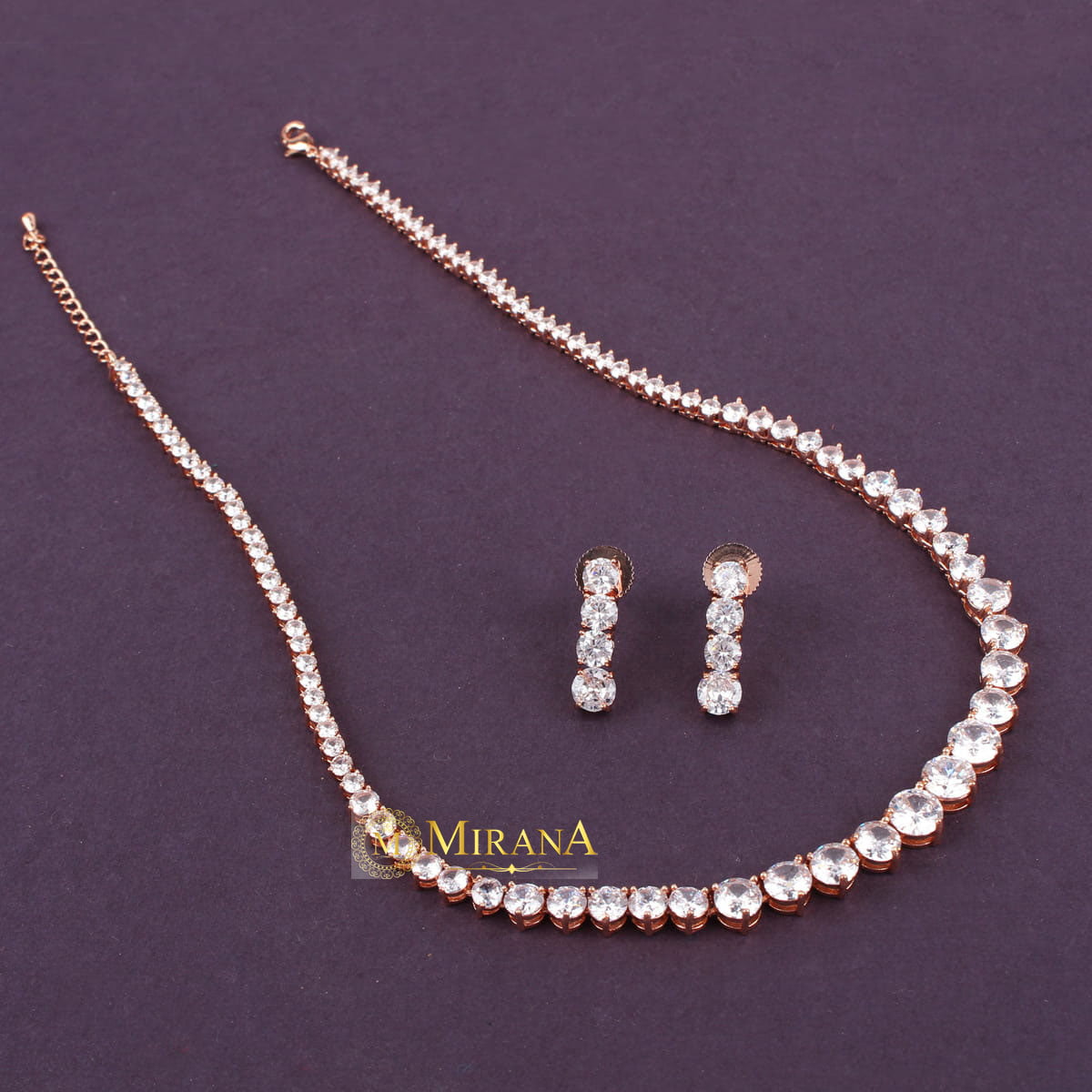 Amey Solitaire Single Line Necklace Set