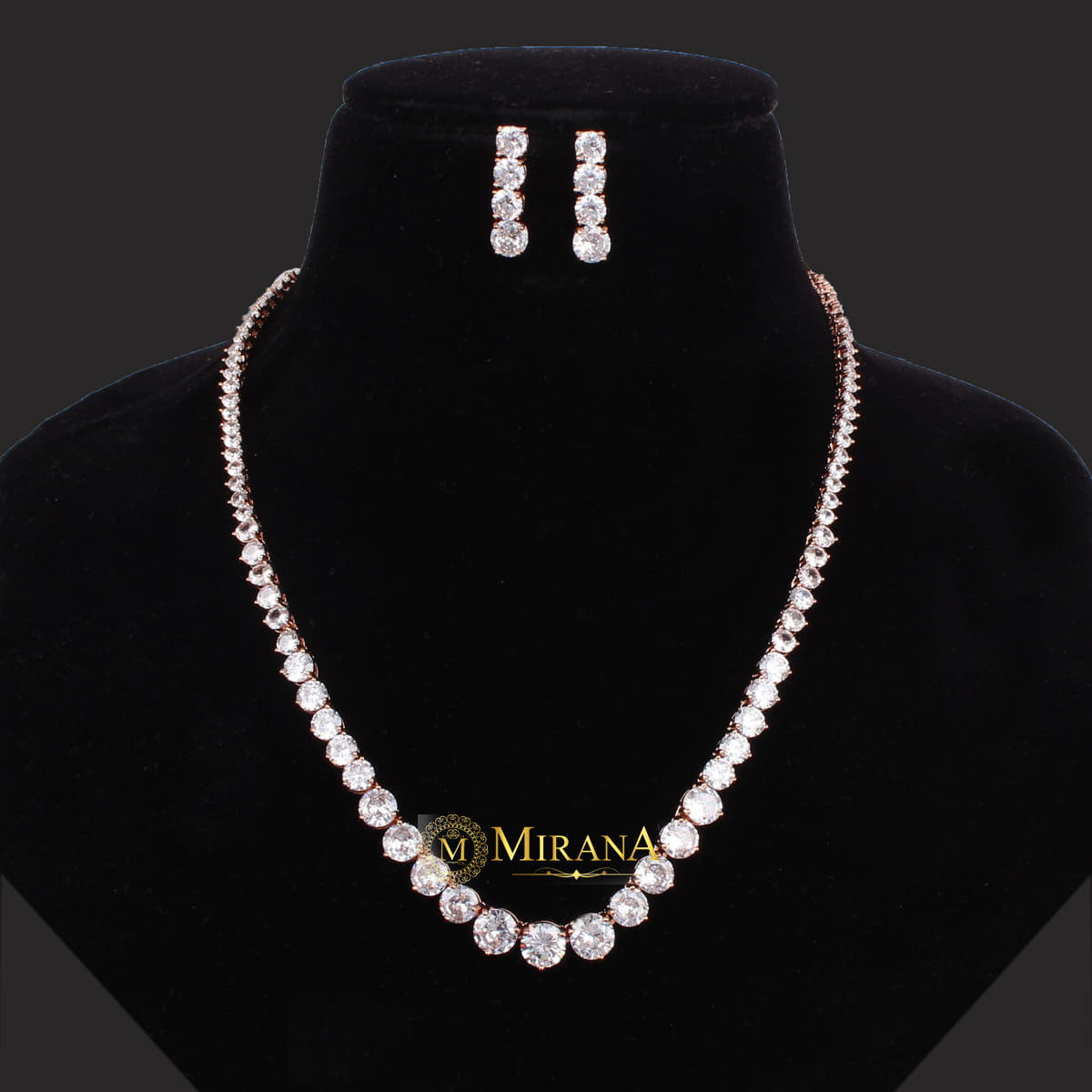 Amey Solitaire Single Line Necklace Set