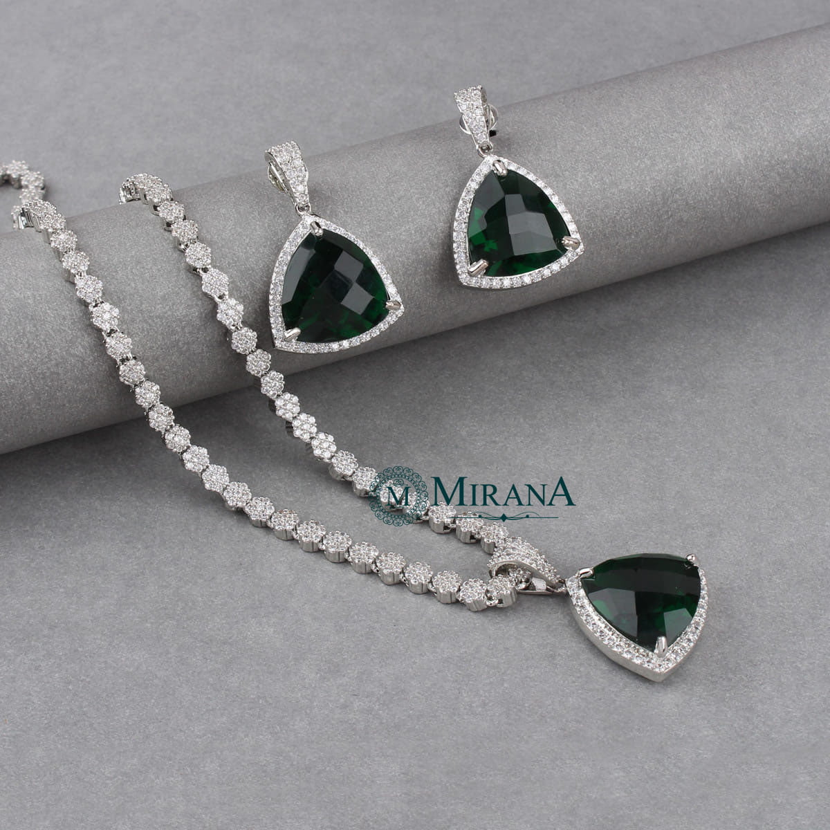 Alora Green Colored Designer Necklace Set