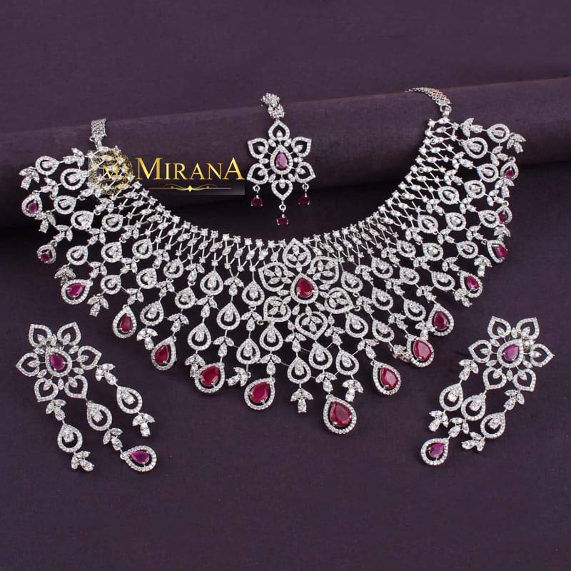 Senorita Ruby Colored Necklace Set