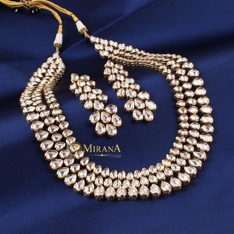 MJNK21N340-1-Chaitali-Kundan-Long-Necklace-Set-Gold-Look-5.jpg