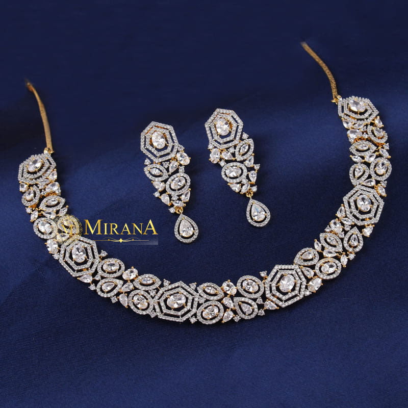 Zoya Designer Necklace Set