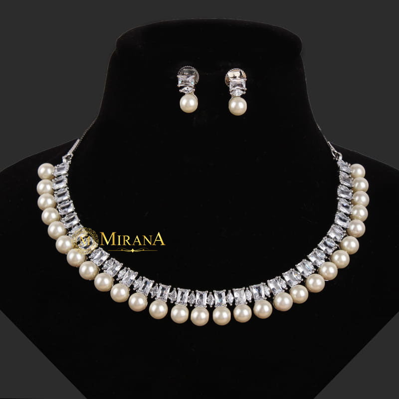 Orchid Pearl Drop Necklace Set