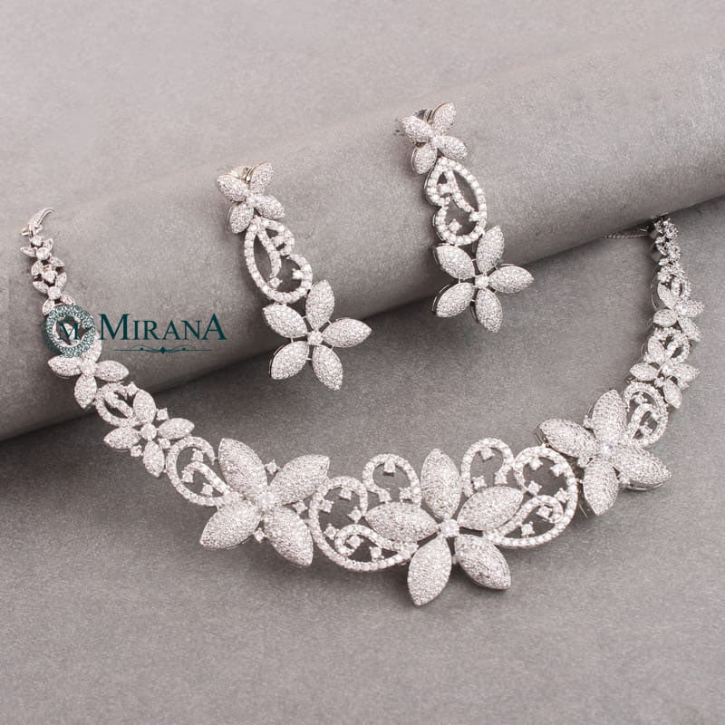 Begonia Flower Designer Necklace Set