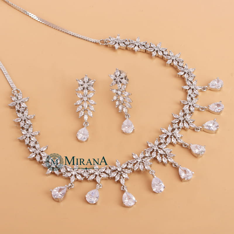 Naisha Designer Necklace Set