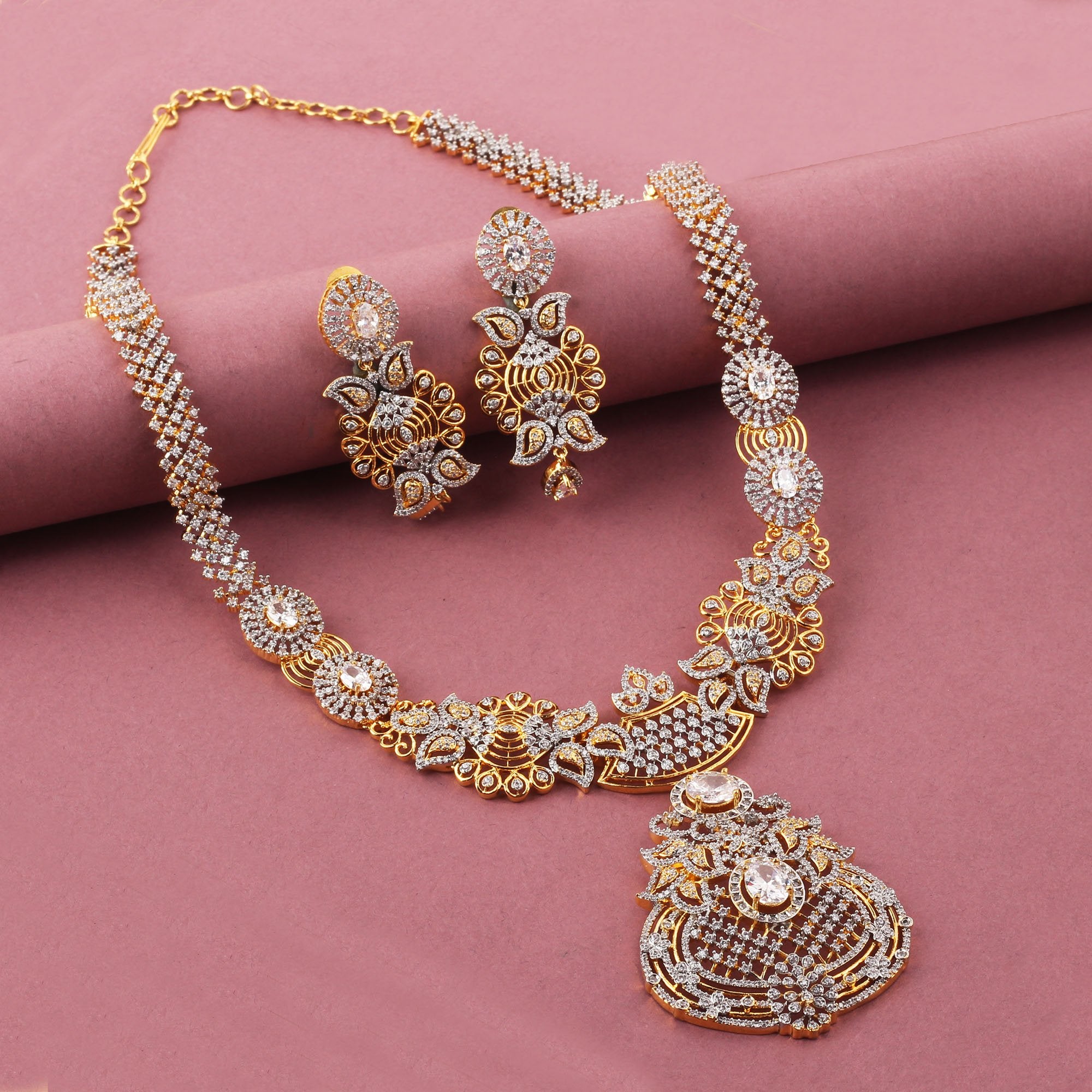 Arinya Designer Long Necklace Set