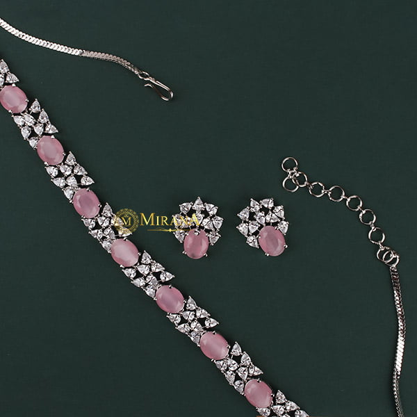 Laura Pastel Pink Party Necklace Set