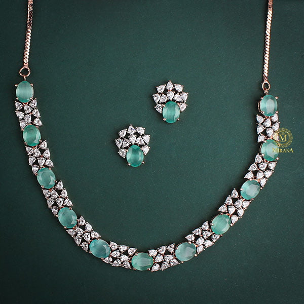 Laura Pastel Green Party Necklace Set