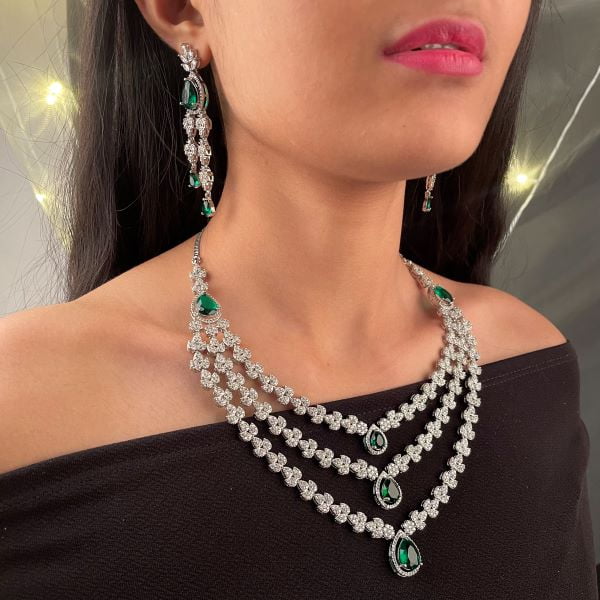 Bertina Emerald Triple Layered Designer Necklace Set