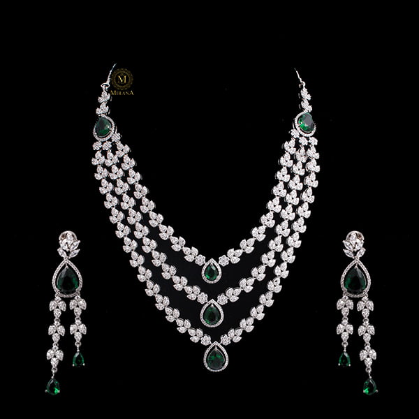 Bertina Emerald Triple Layered Designer Necklace Set