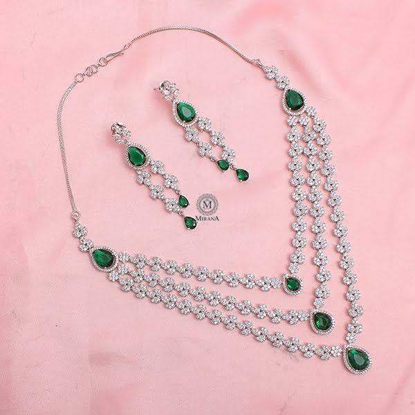 Bertina Emerald Triple Layered Designer Necklace Set