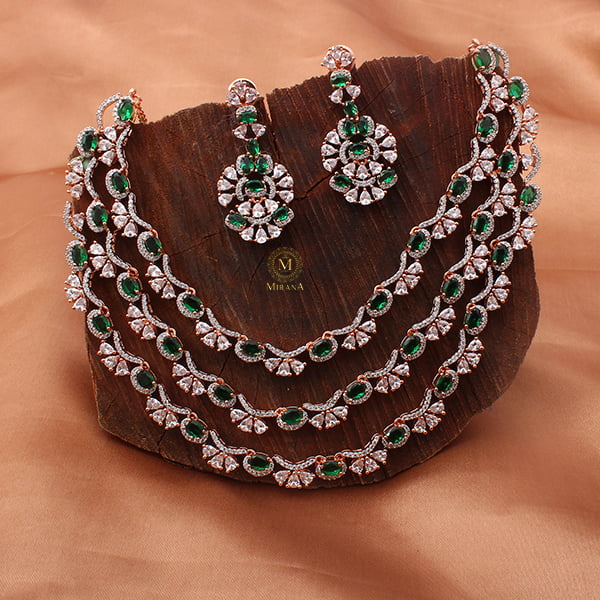 Serena Green Triple Layered Necklace Set