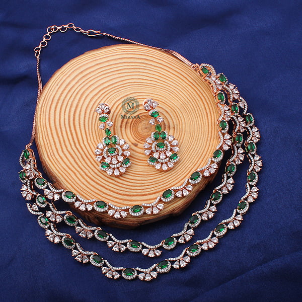 Serena Green Triple Layered Necklace Set