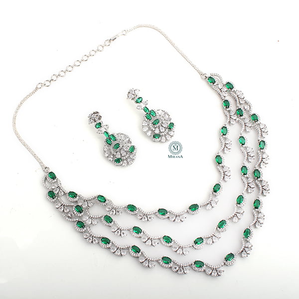 Serena Green Triple Layered Necklace Set