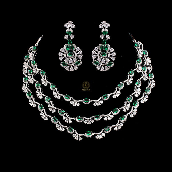 Serena Green Triple Layered Necklace Set