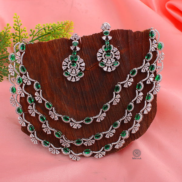 Serena Green Triple Layered Necklace Set