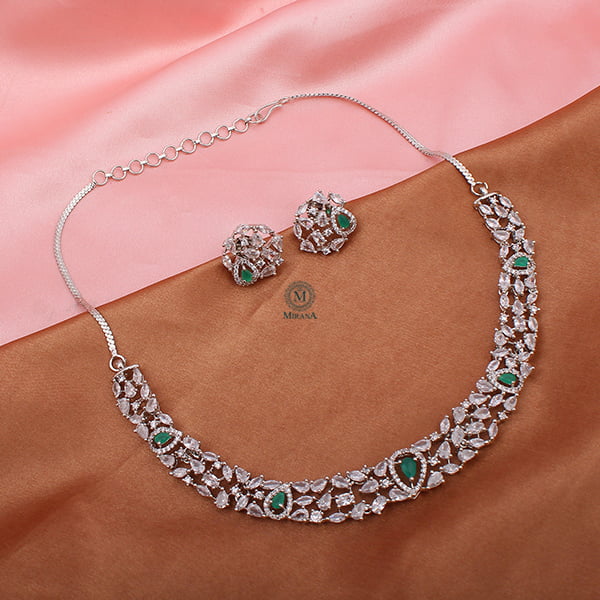 Tossed Green Necklace Set With Small Studs