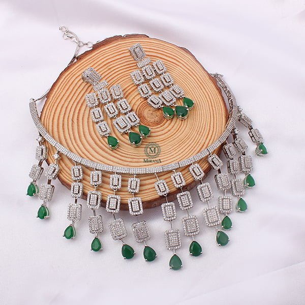 Winget Emerald Green Designer Necklace Set