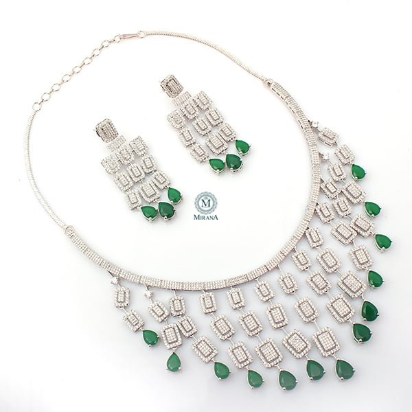 Winget Emerald Green Designer Necklace Set