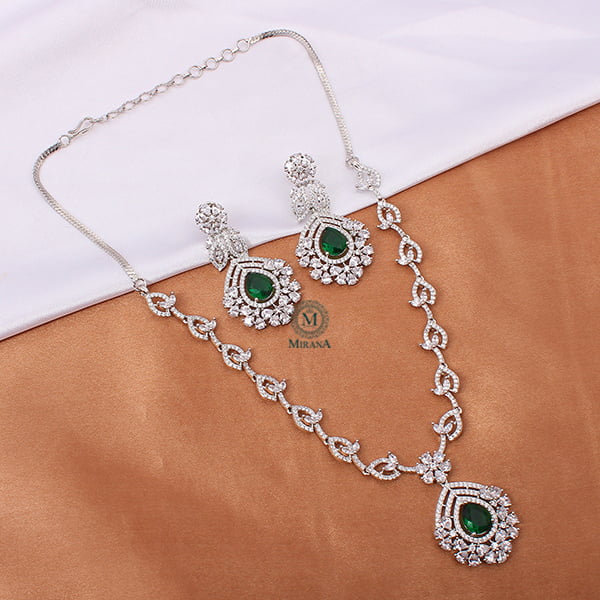 Laisha Emerald Green Designer Necklace Set