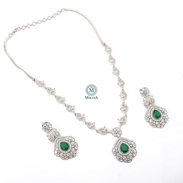 Laisha Emerald Green Designer Necklace Set