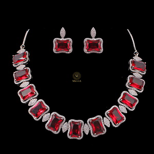 Gigi Red Designer Necklace Set