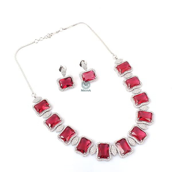 Gigi Red Designer Necklace Set