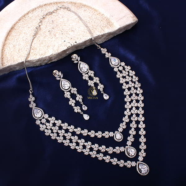 Bertina Triple Layered Designer Necklace Set