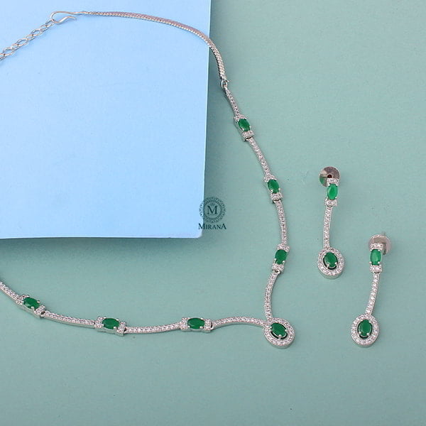 Rubans Green Designer Necklace Set