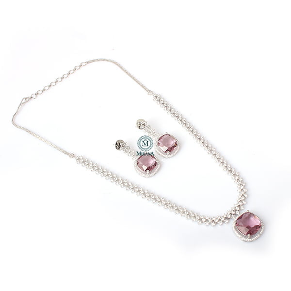Nomisha Wine Color Necklace Set