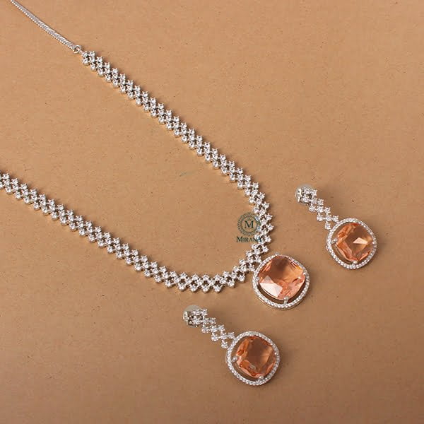 Nomisha Champagne Color Necklace Set