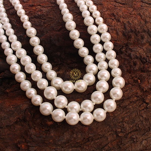 Barbie Three Layered Pearls Necklace